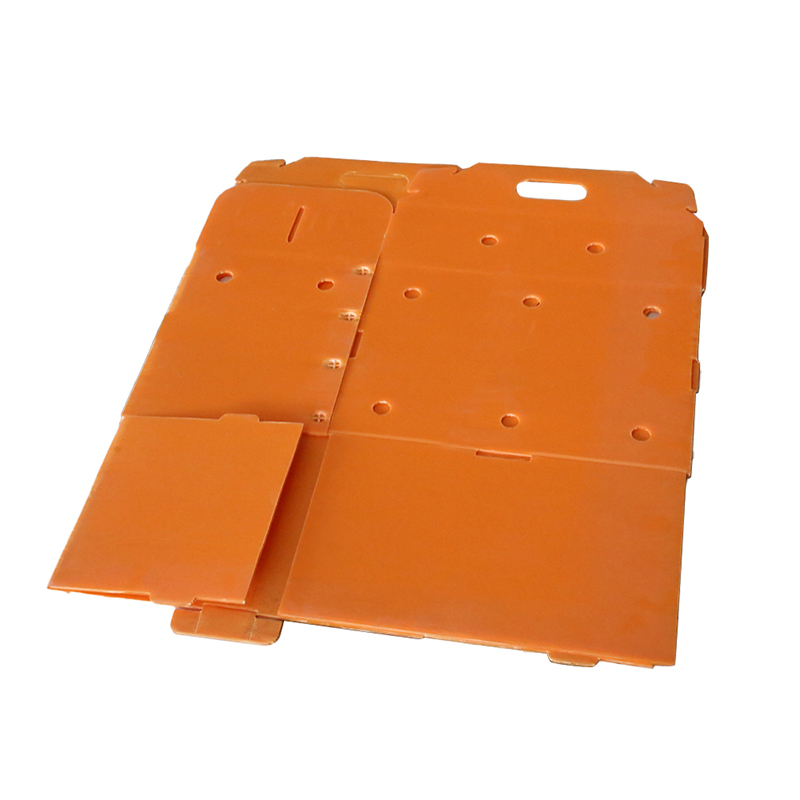 Nako-collapsible na Multi Air Hole Corrugated Plastic Pet Carrier